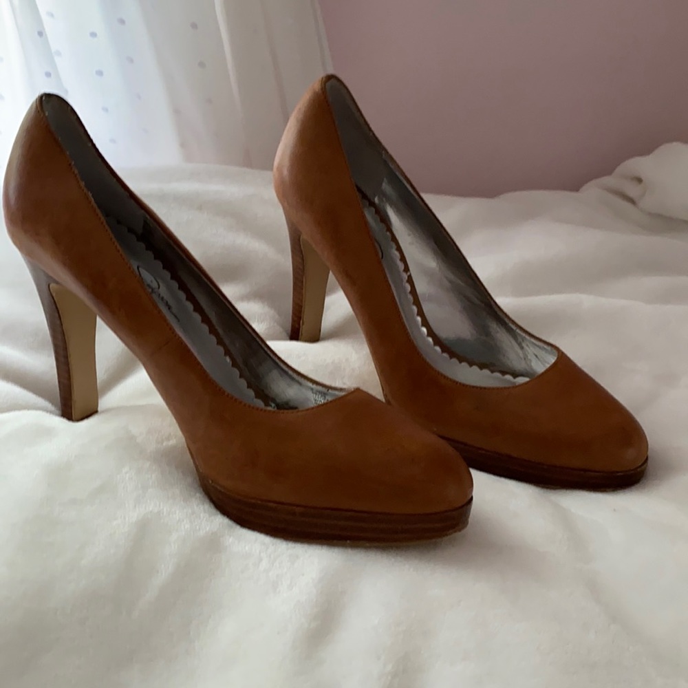 Jessica Simpson heels